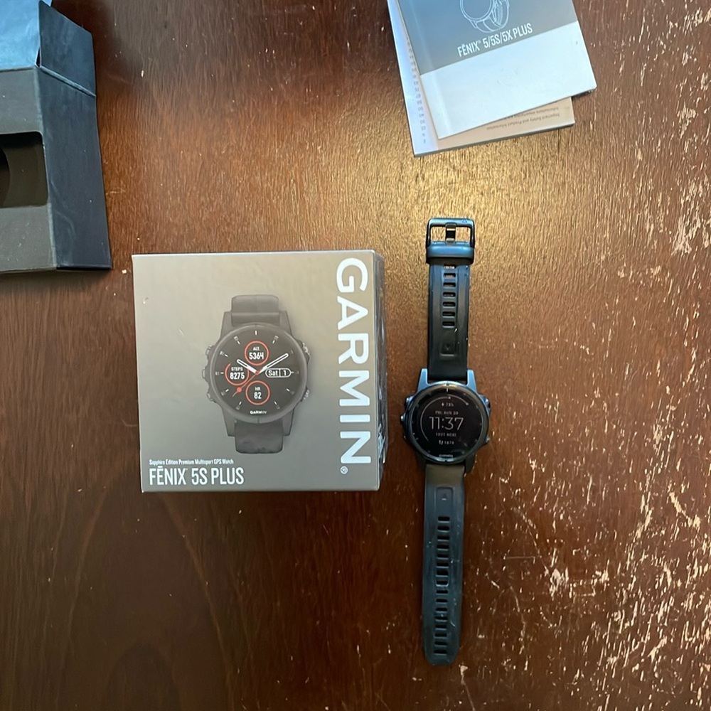 Garmin Fenix 5s Plus (Sapphire Edition)